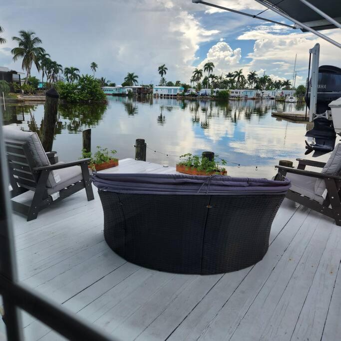 Вілла Cay Cove Retreat Matlacha Екстер'єр фото
